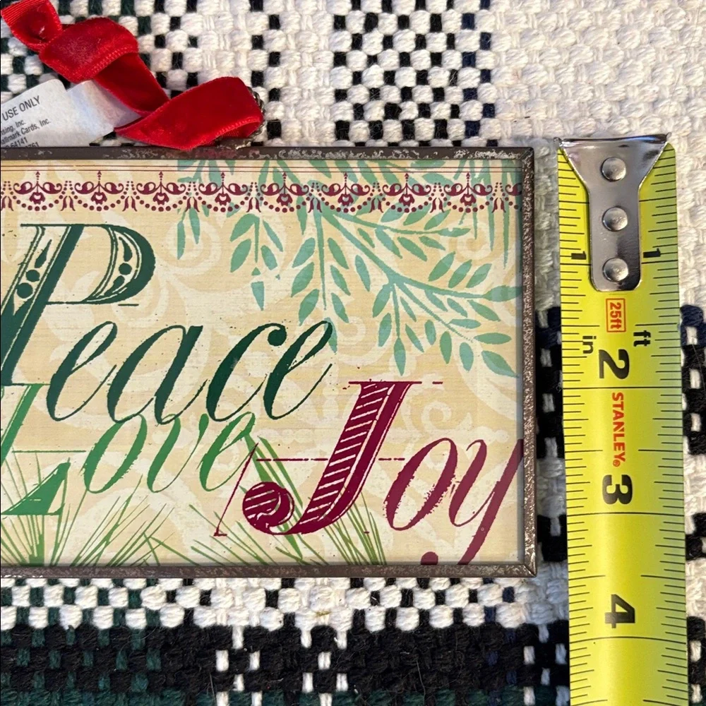 Hallmark nwt “peace